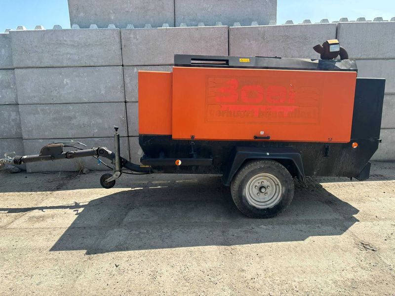 Kompresor Atlas Copco XATS 156- 2006 r- 10 BAR - Thumbnail 1