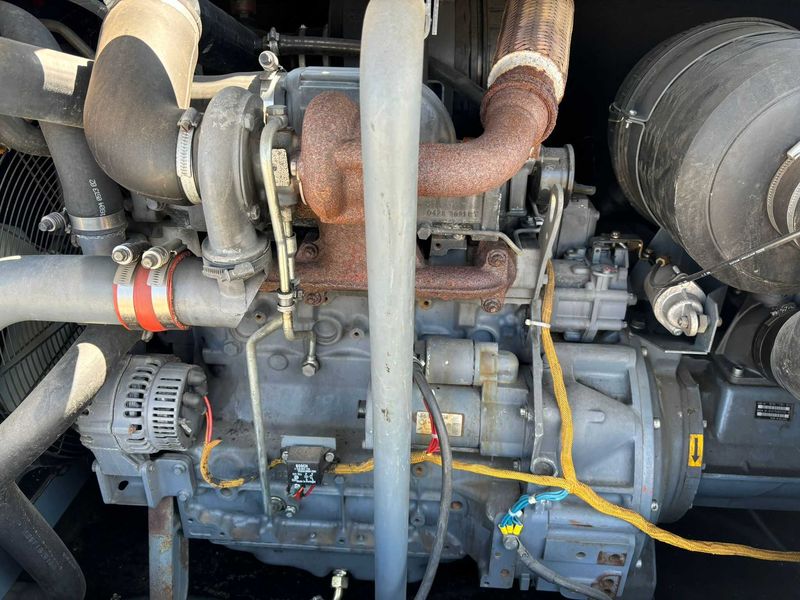 Kompresor Atlas Copco XATS 156- 2006 r- 10 BAR - Photo 2