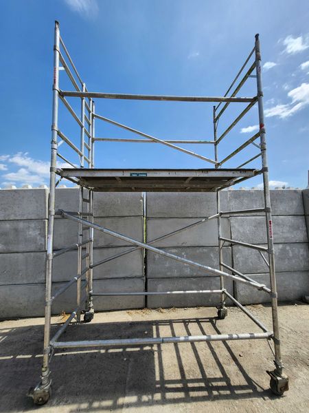 Rusztowanie Jezdne aluminiowe Eurotower  4,3 m roboczego 134x 245 cm - Photo 1