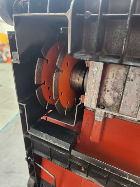 Bruzdownica Hilti DC SE20 - Thumbnail 4