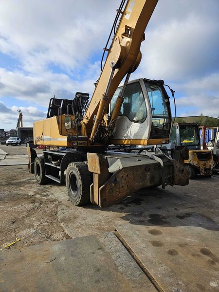 Koparka przeładunkowa Liebherr A924 - Thumbnail 1