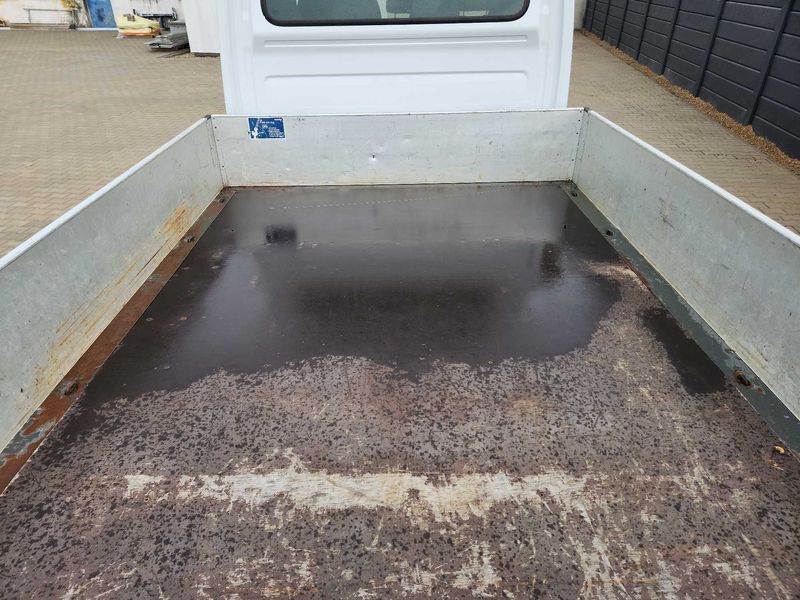 Mercedes Sprinter Brygada 7 osób ze skrzynią - Thumbnail 5