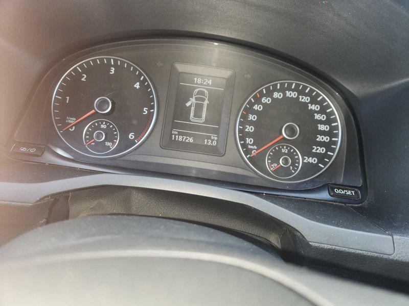 Volkswagen Caddy IV - 2016 r - 118000 km - Thumbnail 5