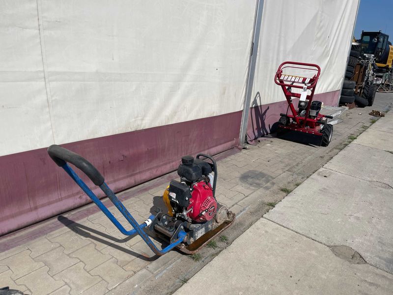 Zagęszczarka gruntu Belle 61kg, silnik Honda - Photo 2