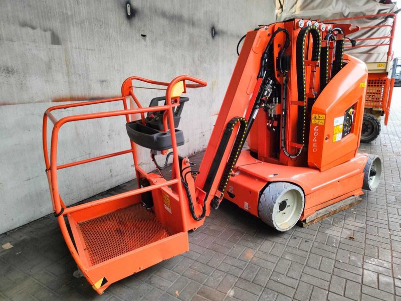 Podnośnik koszowy masztowy JLG TOUCAN 12 E, uszkodzony - Photo 3