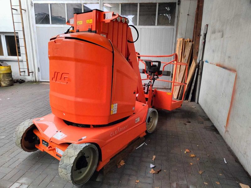Podnośnik koszowy masztowy JLG TOUCAN 12 E, uszkodzony - Photo 5