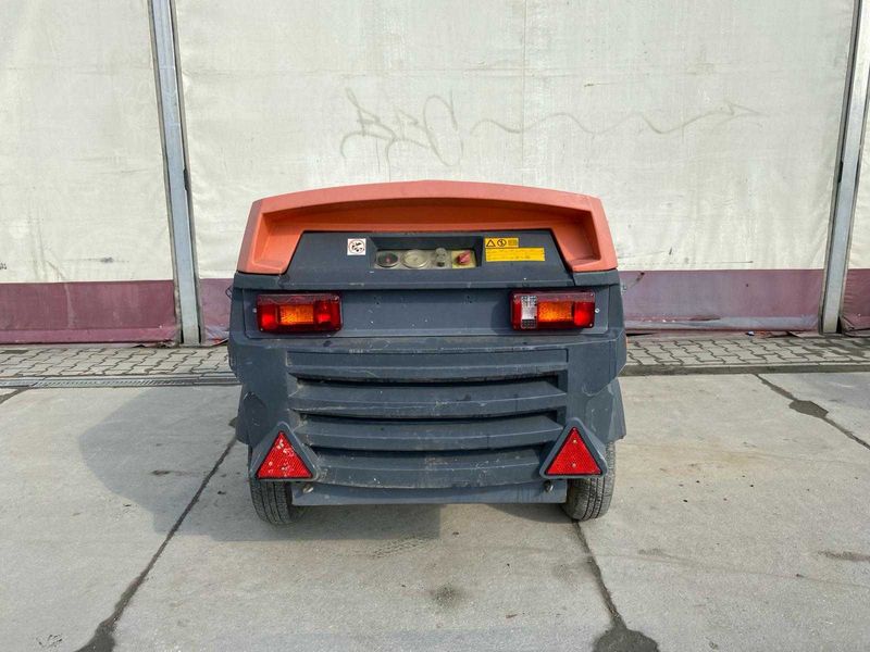 Kompresor Atlas Copco XAS47 - Photo 2