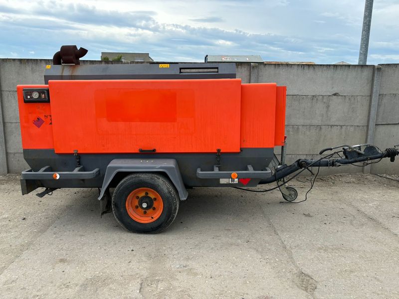 Kompresor Atlas Copco XAHS 186 - Photo 2