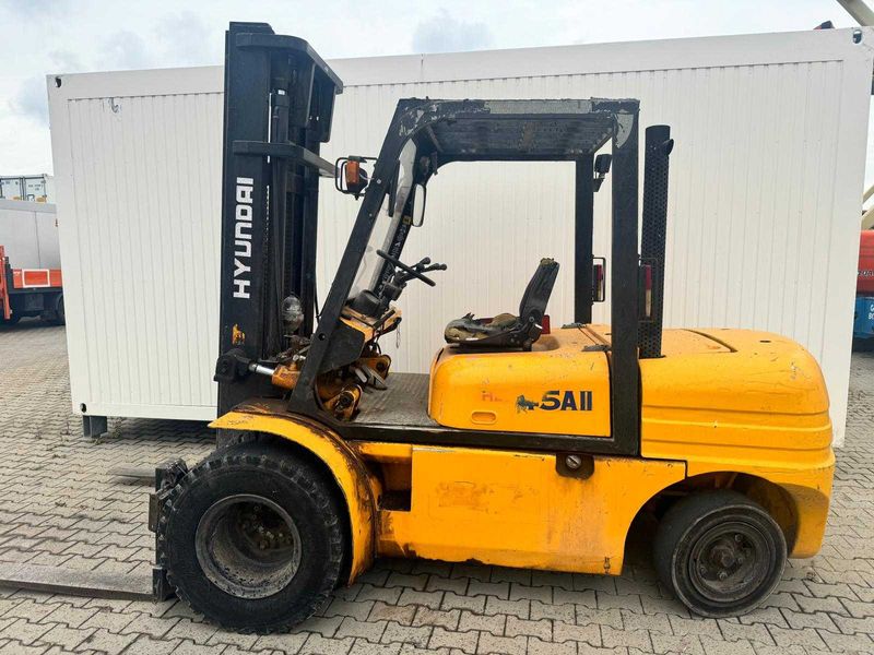 Wózek widłowy HYUNDAI HDF45A-II, 4500 KG UDŹWIGU 2010 R - Thumbnail 1