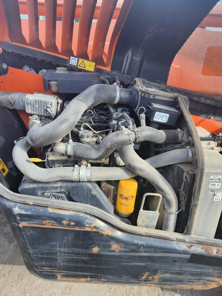 Ładowarka teleskopowa JCB 540-140 rok 2015 - 4340 mth - Photo 4