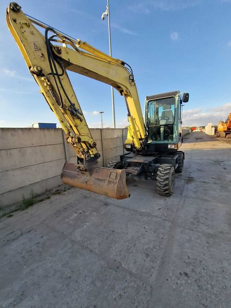 Koparka kołowa minikoparka   Yanmar B55W-2  2011 r, 4400 mth - Thumbnail 3