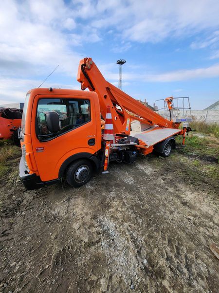Renoult Maxity 2018 r Podnośnik koszowy 22 m  - uszkodzony - Photo 1