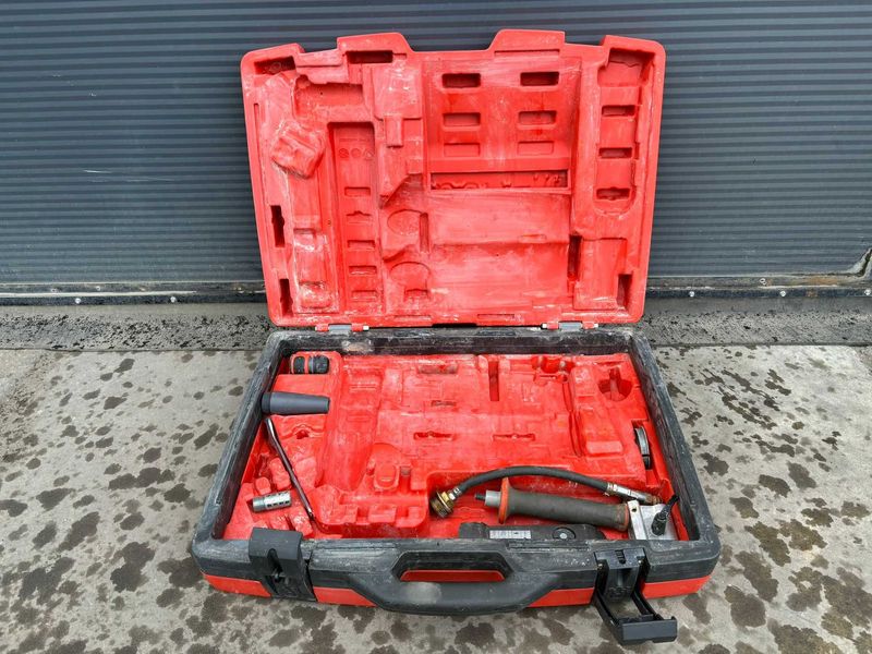Wiertnica do betonu Husqvarna DM220 ze statywem DS150 - Photo 2