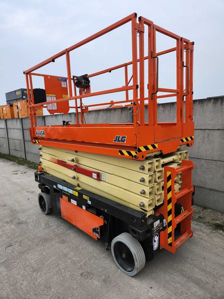 Podnośnik koszowy samojezdny nożycowy JLG 4045R -2018 r - 342 mth - Thumbnail 4