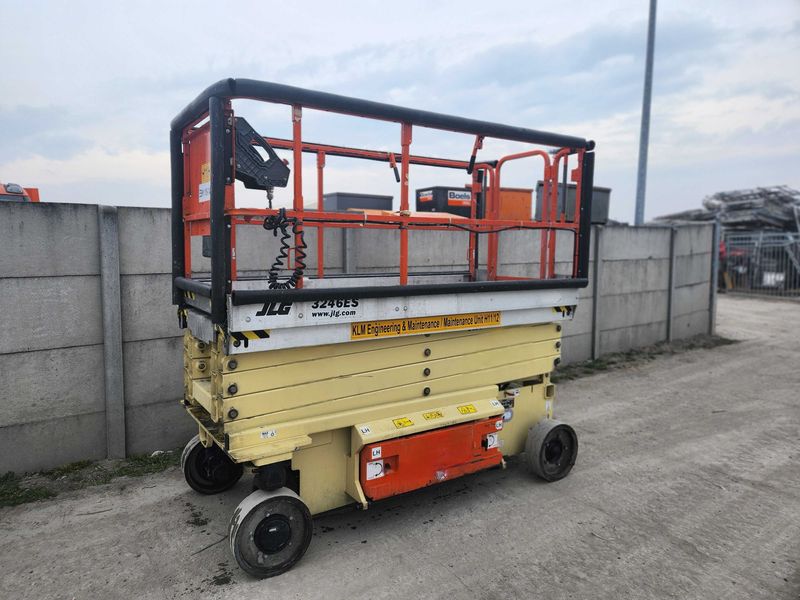 Podnośnik nożycowy, zwyżka JLG 3246 ES- 2014r - 702 Mth - Thumbnail 1