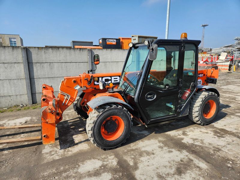 Ładowarka JCB 525-60 z 2018r -2460 mth - - Thumbnail 1